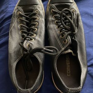 Size 91/2 leather CONVERSE